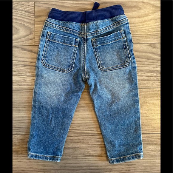 Toddler Old Navy top Sz 18-24 months w/ Carter’s denim pants Sz 12 months - Picture 4 of 4